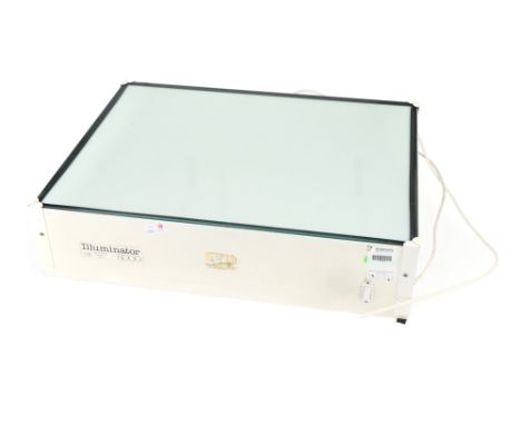 A Large Illuminator 5000 Lightbox, white, appears working at time of auction, light aperture 60cm x 45cm, PLEASE NOTE: SHIPPI