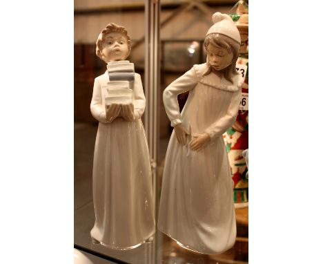 Pair NAO figurines, Children at Bedtime