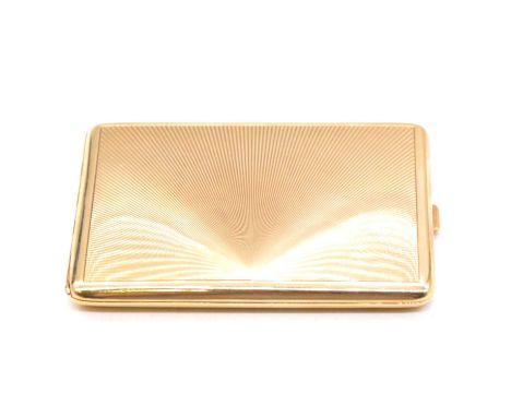 A 9 carat yellow gold engine turned cigarette case, Jay, Richard Attenborough &amp; Co, Ltd., Chester 1918, 11x8.3cm, 129g, r