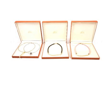 A collection of Valri Teare silver jewellery, to include cultured pearl, leather and silver necklaces and bracelets, silver a