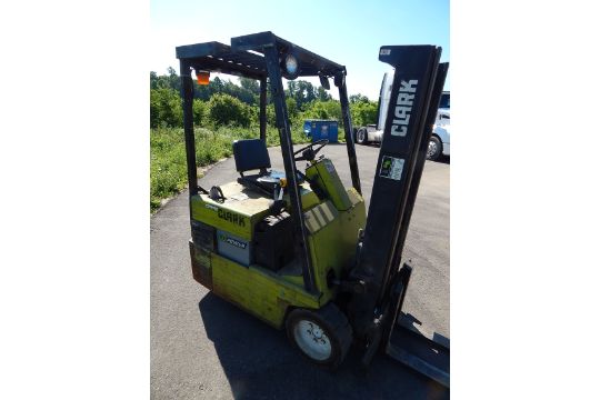 Clark Model TM12 Electric Forklift SN TM24702456840FA, 2,500 lb. cap