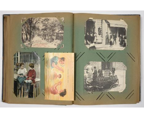A COLLECTION OF EARLY 20TH C PICTURE POSTCARDS, INCLUDING MANY IMPERIAL AND EARLY SOVIET RUSSIAN, ART, PEASANTS, CITIES AND M