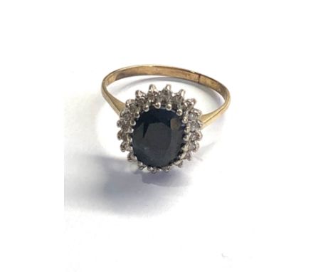 9ct gold vintage sapphire &amp; diamond halo ring (2.7g) 