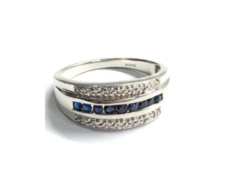 9ct white gold diamond &amp; sapphire ring weight 3.3g 