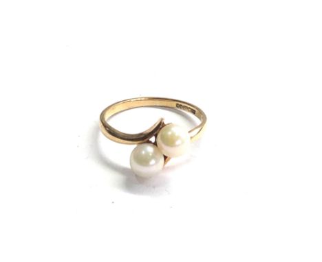 9ct gold cultured pearl  ring weight 1.7g 