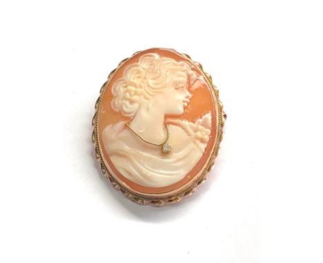9ct gold vintage diamond set cameo pendant brooch (4.9g) 