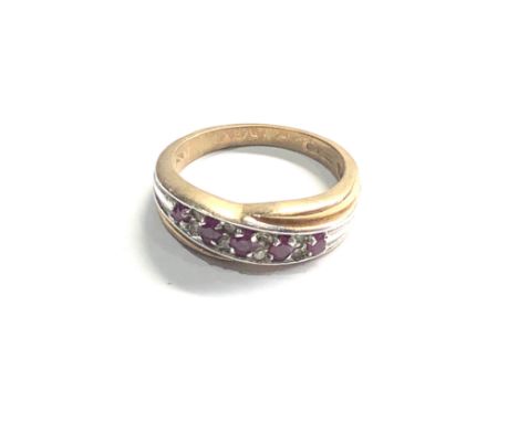 9ct gold diamond &amp; ruby dress ring (3.4g) 