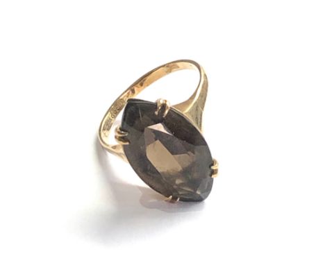 9ct gold vintage smoky quartz ring (5.5g) 