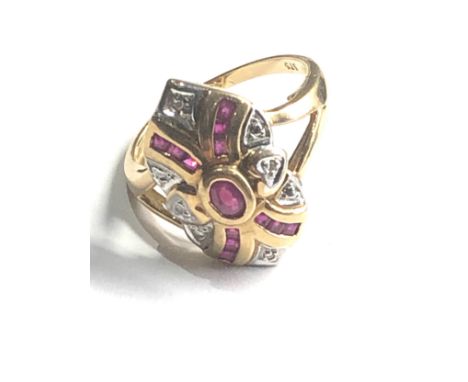 9ct gold ruby &amp; diamond ring weight 3.5g 