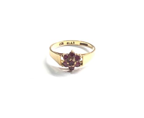 9ct gold vintage ruby cluster dress ring (1.3g) 