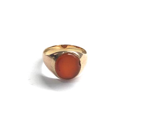 9ct gold vintage carnelian signet ring chipped (3g) 