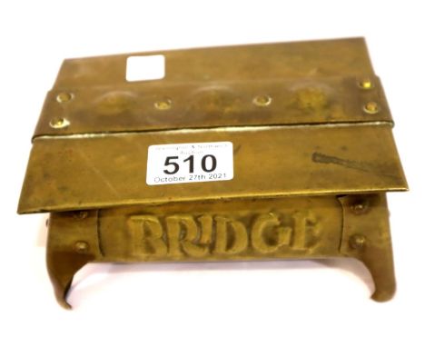 Arts and Crafts bridge card box, L: 22 cm. P&amp;P Group 2 (£18+VAT for the first lot and £3+VAT for subsequent lots) 