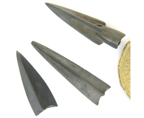 c300AD Roman Long range arrow heads - Piercer type. P&amp;P Group 1 (£14+VAT for the first lot and £1+VAT for subsequent lots