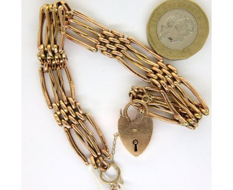9ct gold link bracelet with padlock clasp, 12.5g. L: 18 cm. P&amp;P Group 1 (£14+VAT for the first lot and £1+VAT for subsequ