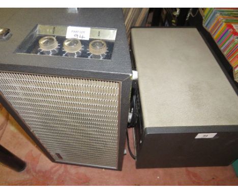 A Hacker Gondolier vintage record player and matching stereo amplifier (2) 