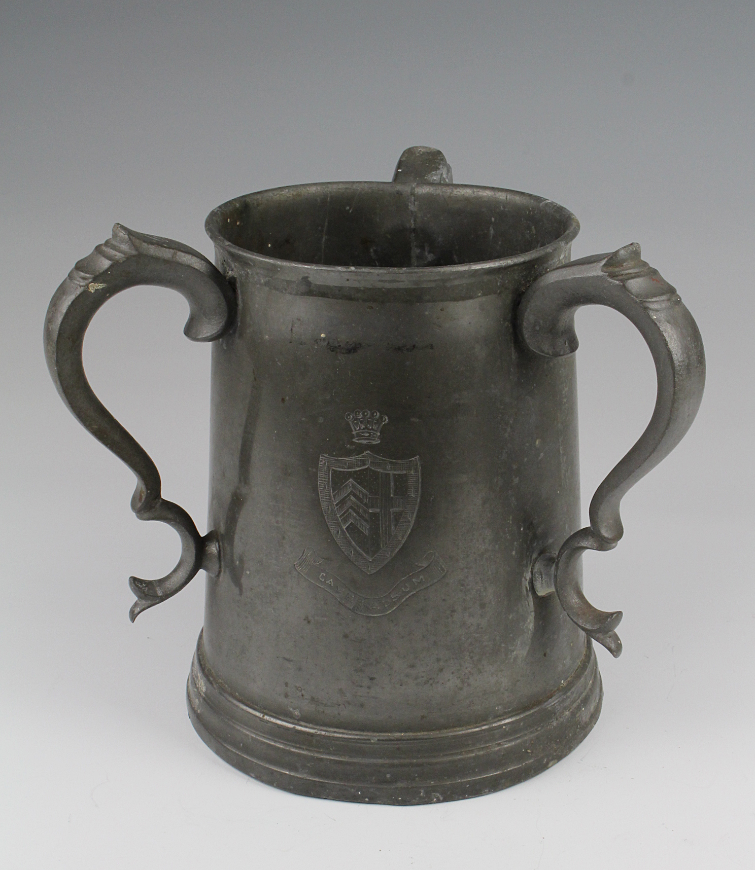 Three handled pewter tankard, engraved to side 'Clare College Senior Trial Eights 1905', glass bo