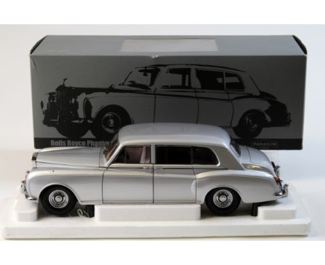 Rolls Royce Phantom V 1964 MPW diecast model by Paragon, with limited edition certificate 1189/3000, contained in original bo