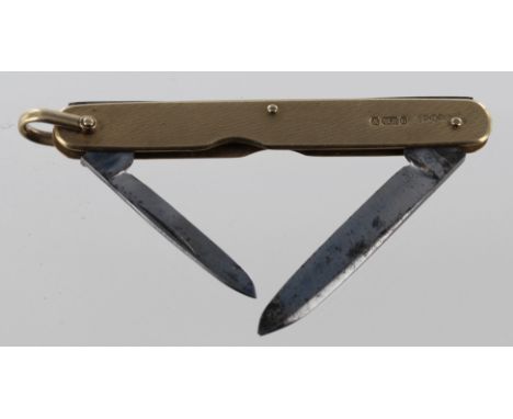 9ct Gold cased engine turned pen knife, hallmarked 'Chester 1910', length 7.8cm approx.