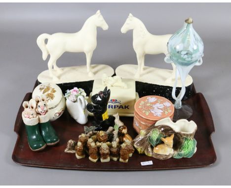 A lot of collectable items to include white horse Scotch Whisky advertising horse models, clan tartan Scotch Whisky advertisi