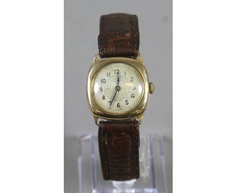 A gentleman's Rotary Art Deco 9ct gold cased manual wristwatch with fixed lugs, Arabic numeral mark, assayed Chester 1928.