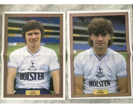 Tottenham Signed Football Player Collection: Stunning genuine collection kept in collectors folder. Each of the 123 full page