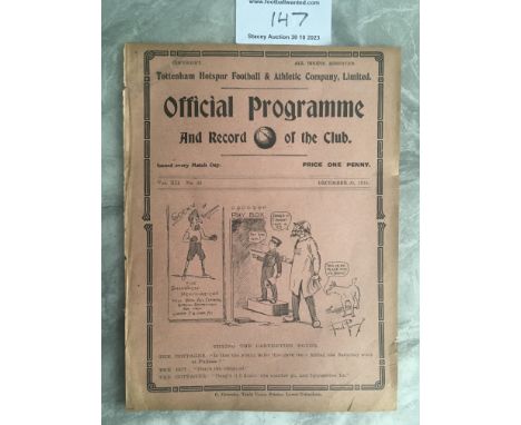 1919 - 1920 Tottenham v Fulham Football Programme: Reserve match in the London Combination. Ex bound with tear. No team chang