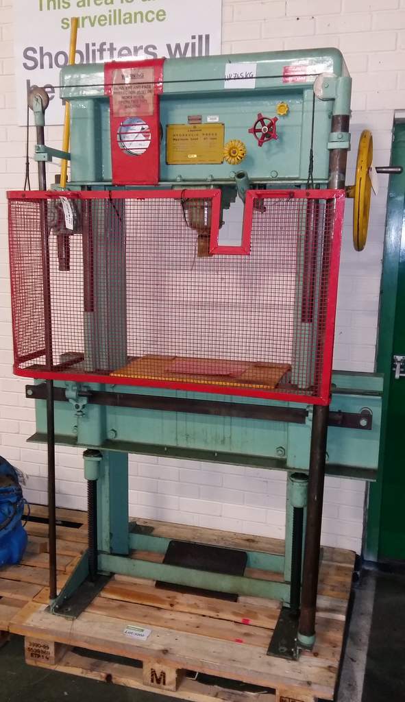 Laycock 60 Ton hydraulic press