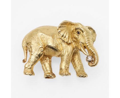 realistically formed, holding a collet set circular-cut diamond in its trunk, stamped Tiffany &amp; Co., 1989, 4cm wide, 25.6