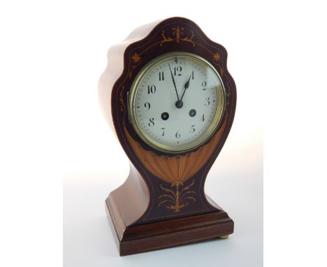 Edwardian marquetry inlaid mahogany mantel clock, the French eight day movement striking on a gong with circular white enamel