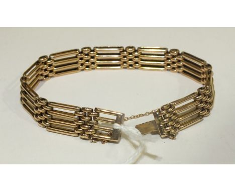 A 9ct rose gold gate link bracelet with concealed clasp, 16.2g.