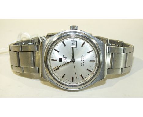 Tissot Swiss Seastar Automatic, gent's manual wrist watch with date at 3 o'clock and steel case and bracelet.