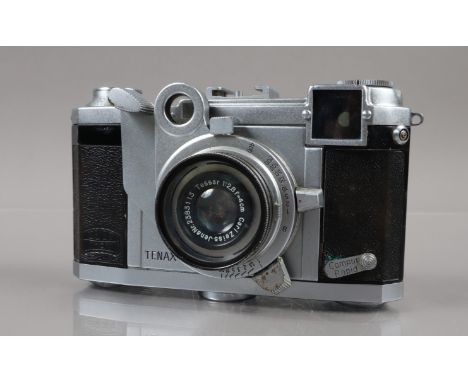 A Zeiss Ikon Tenax II Rangefinder Camera, serial no J 88861, shutter working, rangefinder functions, self timer stutters, wor