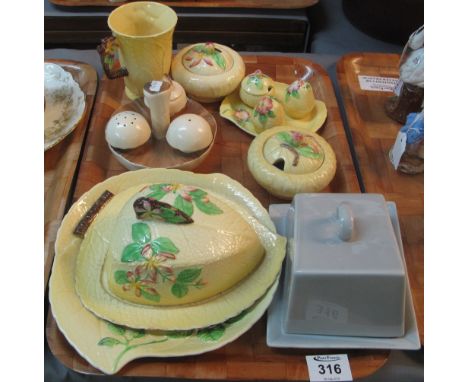 Tray of Carltonware items to include condiment sets one in the form of mushrooms, butter dish and covers, preserve jar and co