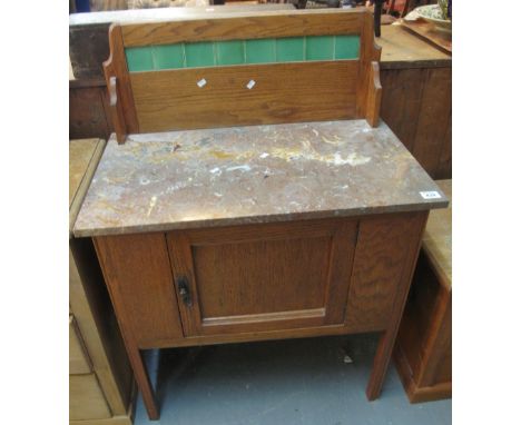 Edwardian oak tile back, marble top wash stand.(B.P. 24% incl. VAT)