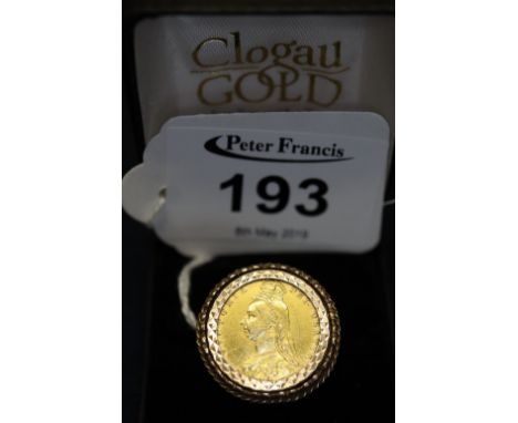 Victorian sovereign in 9ct ring mount. 10.3g approximately.(B.P. 24% incl. VAT)