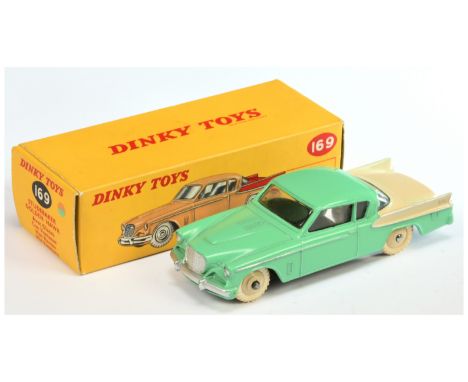 Dinky Toys 169 Studebaker Golden Hawk - Light green with light beige back, side flashes and rigid hubs with white treaded tyr