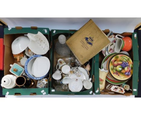 A collection of late 20th Century china/ceramics to include Masons, Aynsley, Spode, commemorative wares, vases, decanter and 