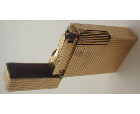 St Dupont vintage gold plated lighter