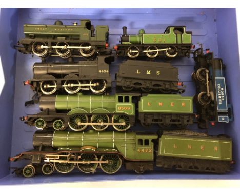 Hornby Mainline Airfix OO gauge six steam locomotives including 4472 Flying Scotsman