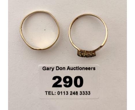 2 x 9k gold rings, total w: 3.7 gms, sizes Q and R