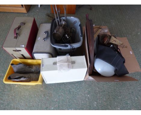 Qty of general household clearance items, bric-a-brac, collectables etc