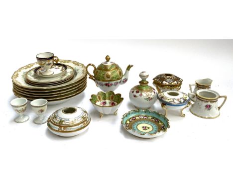A quantity of Noritake porcelain, to include teapot heightened in gilt