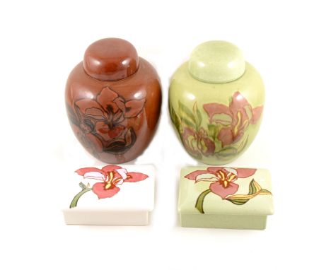 Collection of Carltonware Lily decorated ornamental china, including three ginger jars, 26cm and smaller, two bowls and four 