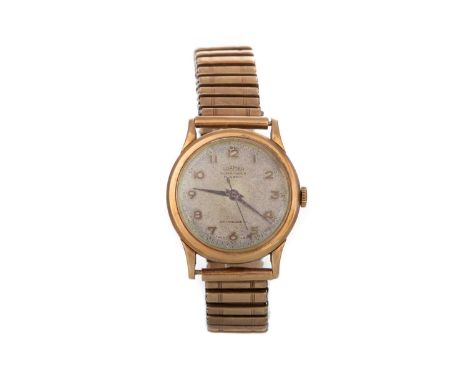 ROAMER NINE CARAT GOLD CASED MANUAL WIND WRIST WATCH,  the round dial with Arabic hour markers, 31mm case, on a gold plated e