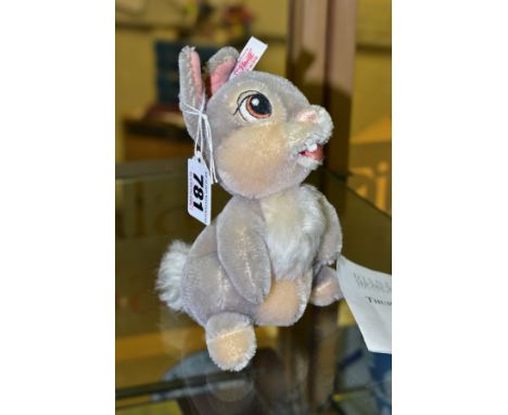 AN UNBOXED STEIFF LIMITED EDITION DISNEY SHOWCASE EDITION 'THUMPER', mohair, approximately 16cm high, No 680038, limited edit