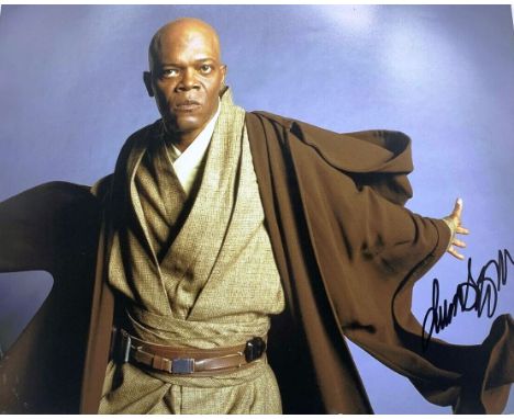 Star Wars - Samuel L. Jackson (Mace Windu) - scarce autographed large format 16x12" colour photograph from the prequel trilog