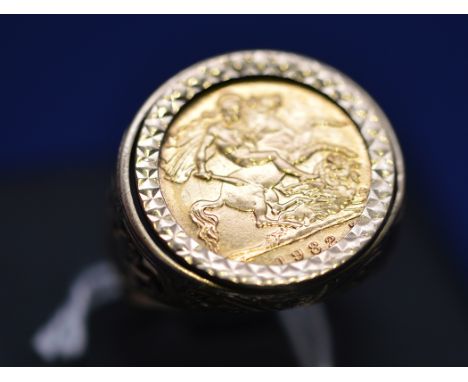 An Elizabeth II half sovereign, 1982, in 9ct. yellow gold ring mount, ring size O, 9.4grms.