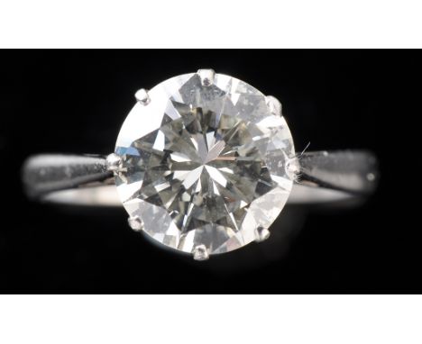 A single stone diamond ring, the brilliant cut diamond measuring 9.2 x 9.2 x 5.2mm, estimated to weight approximately 2.78 ca