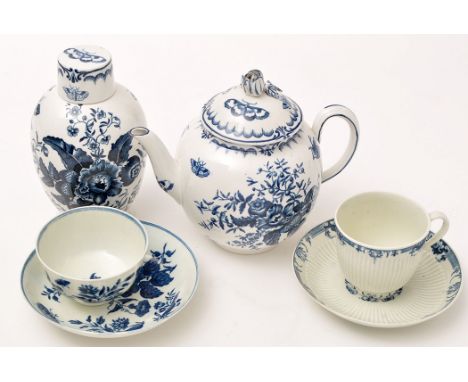 Worcester blue and white tea bowl and associated saucer, printed with 'The Three Flowers'; Worcester blue and white flute cup