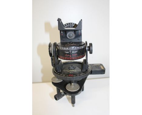 A WW2 period Air Ministry compass 